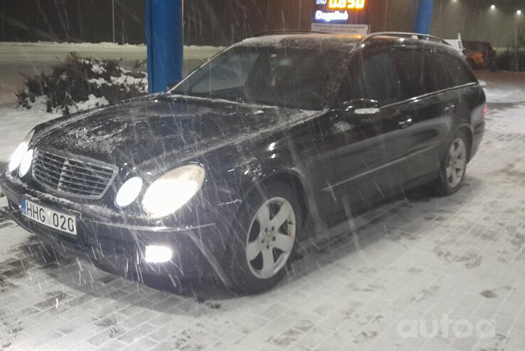 Mercedes-Benz E-Class W211/S211 wagon 5-doors