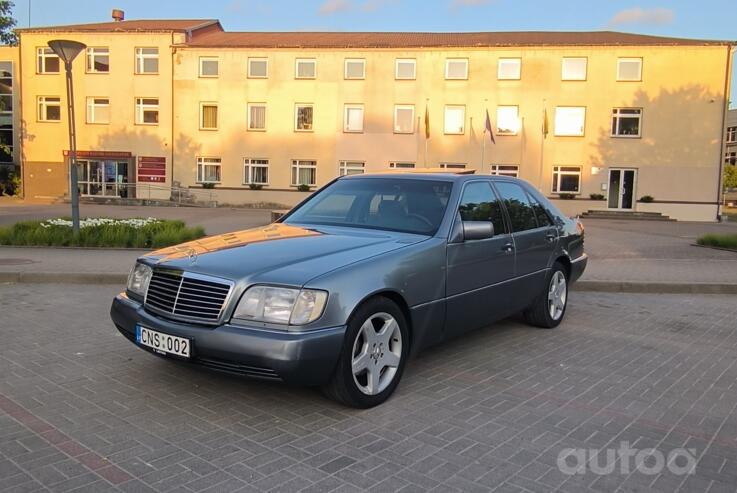 Mercedes-Benz S-Class W140 Sedan