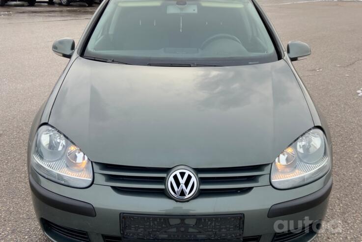 Volkswagen Golf 5 generation Hatchback 5-doors