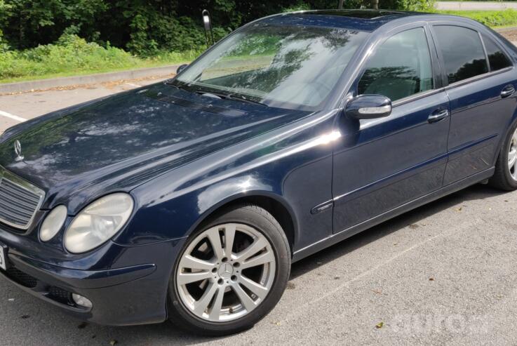 Mercedes-Benz E-Class W211/S211 Sedan 4-doors