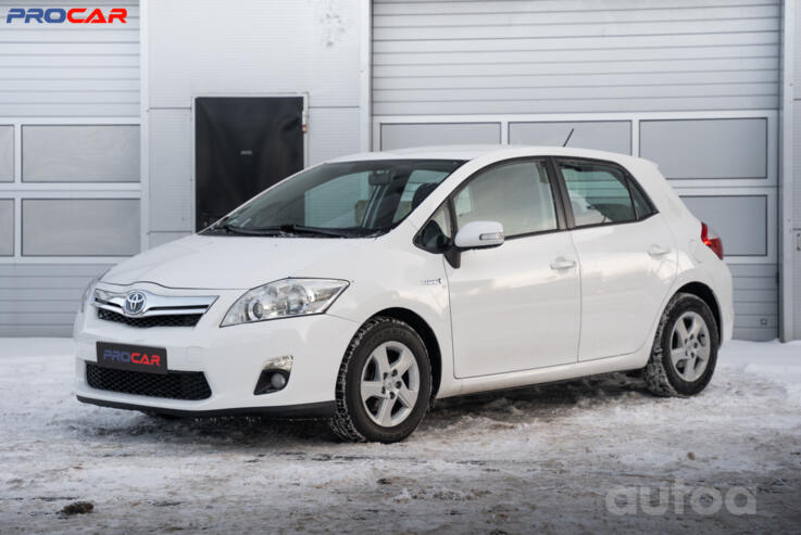 Toyota Auris 1 generation [restyling] Hybrid hatchback 5-doors