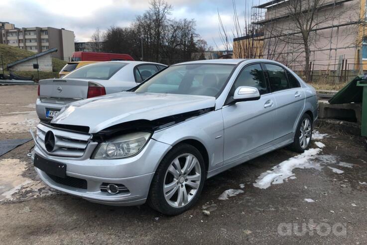 Mercedes-Benz C-Class W204/S204 Sedan