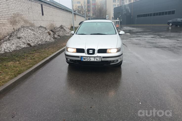 SEAT Leon 1 generation Hatchback