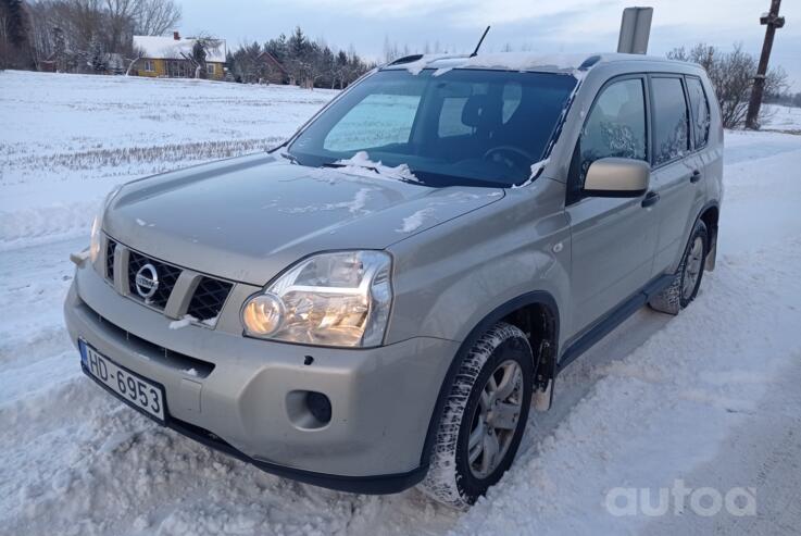 Nissan X-Trail T31 Crossover