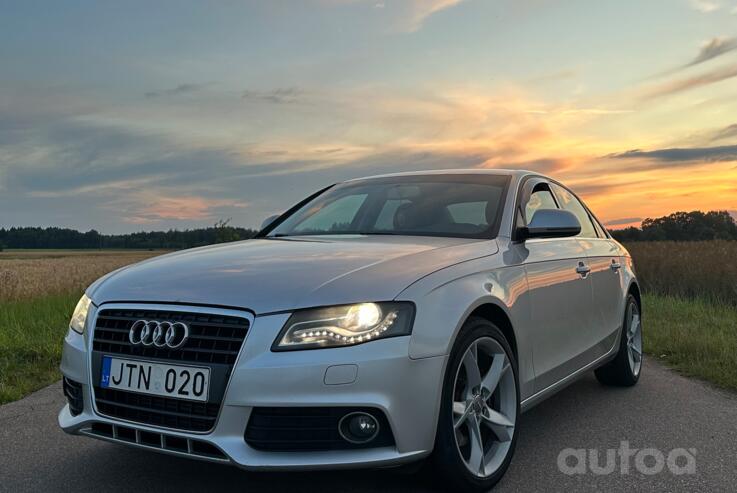 Audi A4 B8/8K Sedan 4-doors