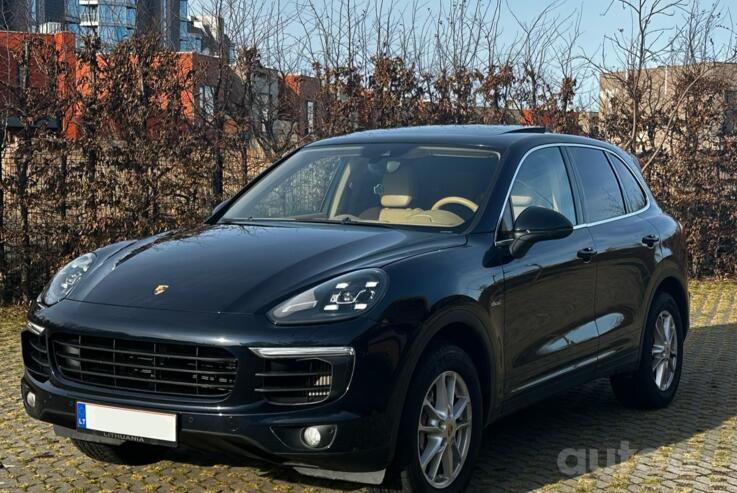 Porsche Cayenne 958 [restyling] Crossover