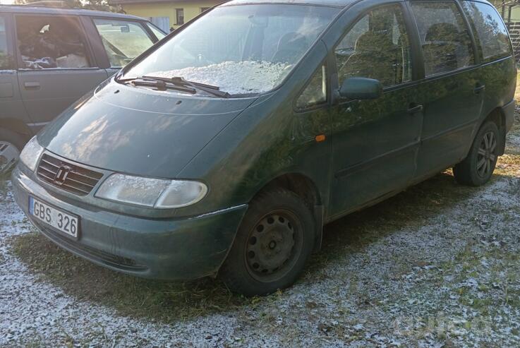 SEAT Alhambra 1 generation Minivan