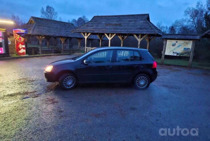 Volkswagen Golf 5 generation Hatchback 5-doors