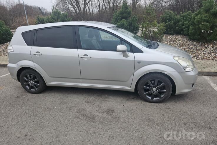 Toyota Corolla Verso 1 generation [restyling] Minivan