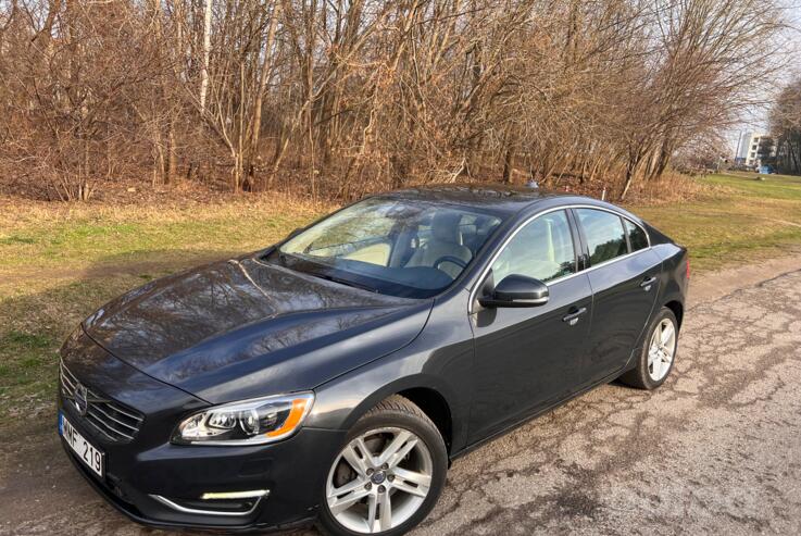 Volvo S60 2 generation [restyling] Sedan 4-doors