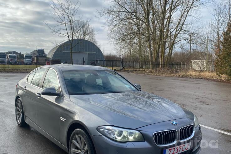 BMW 5 Series F07/F10/F11 [restyling] Sedan