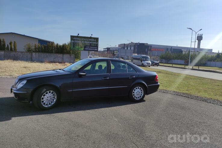 Mercedes-Benz E-Class W211/S211 Sedan 4-doors