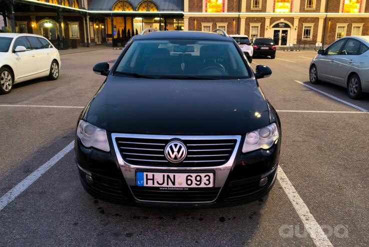 Volkswagen Passat B6 wagon 5-doors