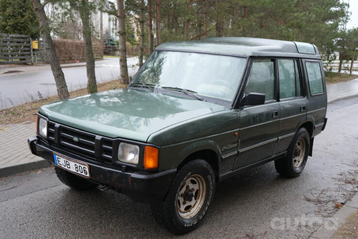 Land Rover Discovery 1 generation SUV 5-doors