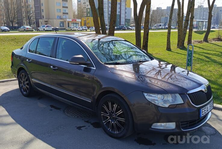 Skoda Superb 2 generation Liftback
