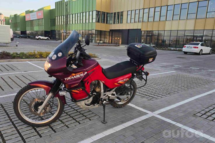 Honda XL