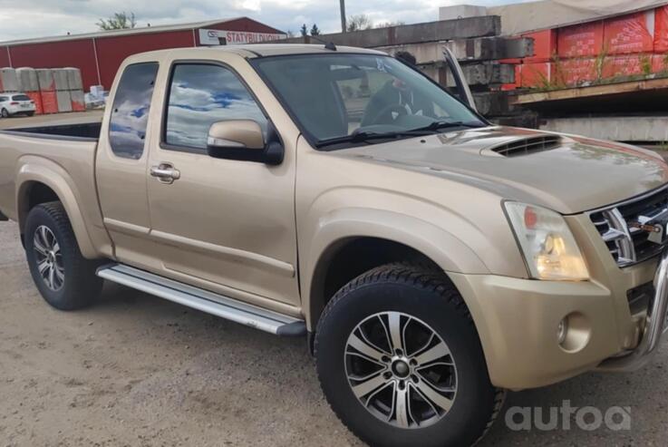 Isuzu D-Max 1 generation [restyling] Pickup
