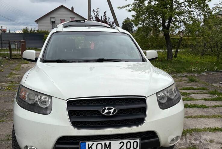 Hyundai Santa Fe CM Crossover