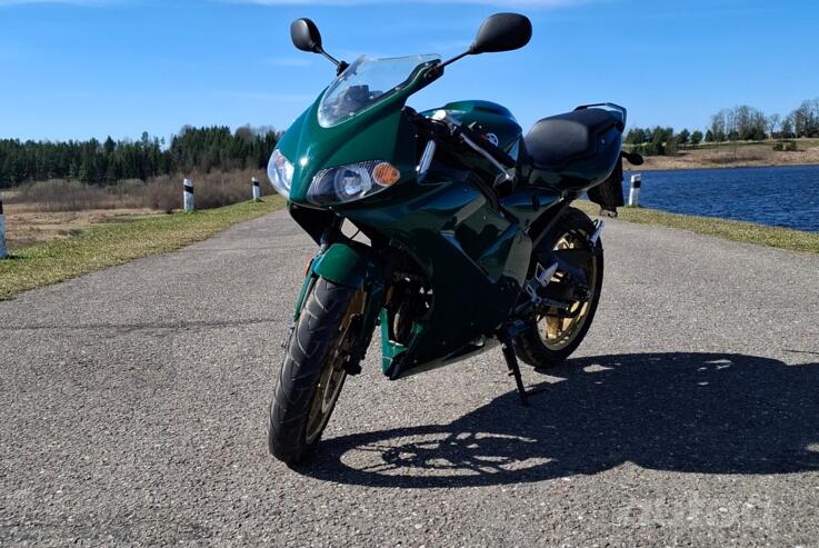 Yamaha TZR