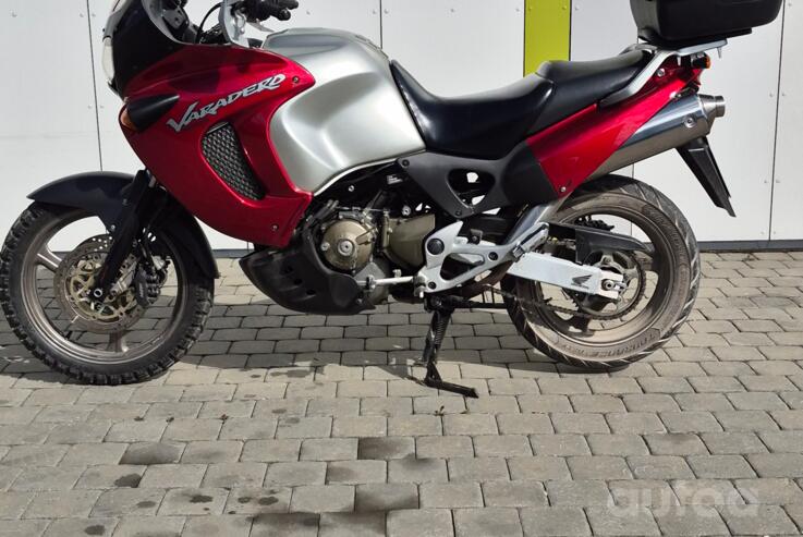 Honda XL