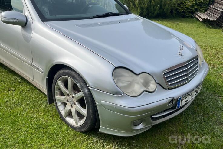 Mercedes-Benz C-Class W203/S203/CL203 [restyling] Sedan 4-doors