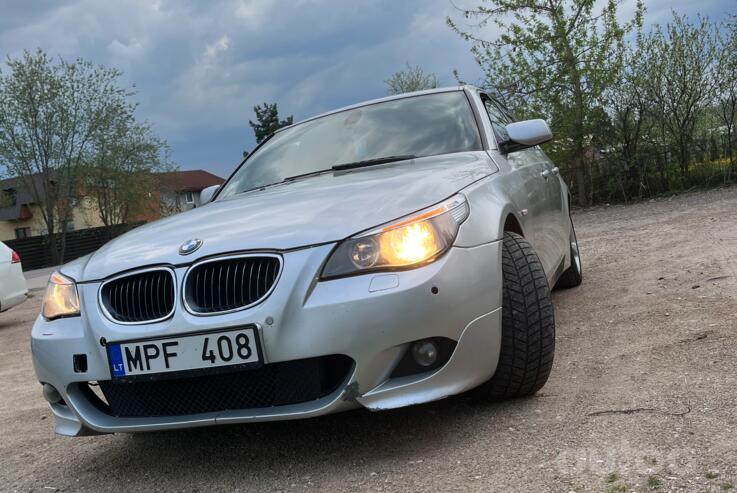 BMW 5 Series E60/E61 Sedan