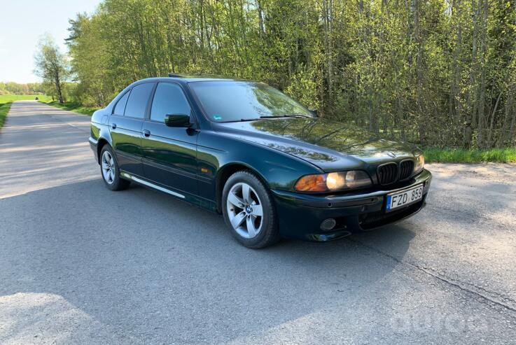 BMW 5 Series E39 Sedan 4-doors