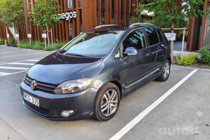 Volkswagen Golf Plus 2 generation