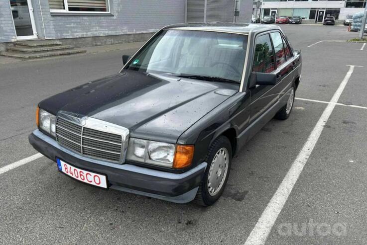Mercedes-Benz 190 (W201) 1 generation