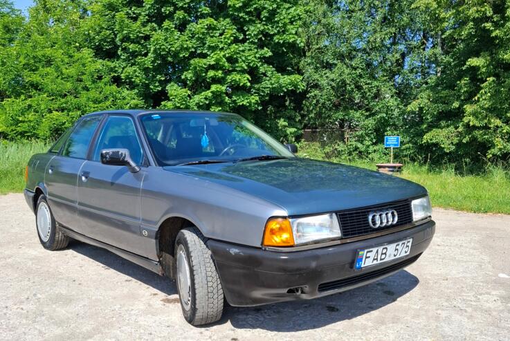 Audi 80 4 generation (B3) Sedan