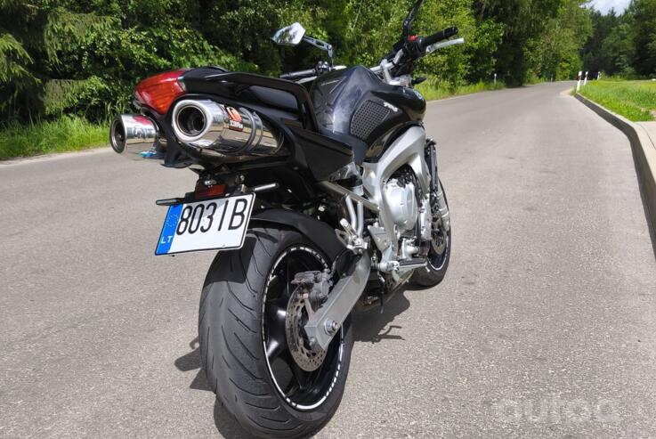 Yamaha FZ