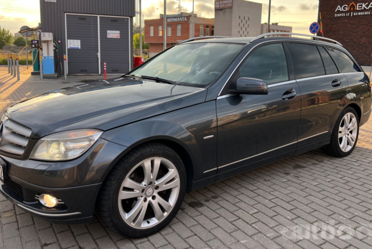 Mercedes-Benz C-Class W204/S204 wagon 5-doors