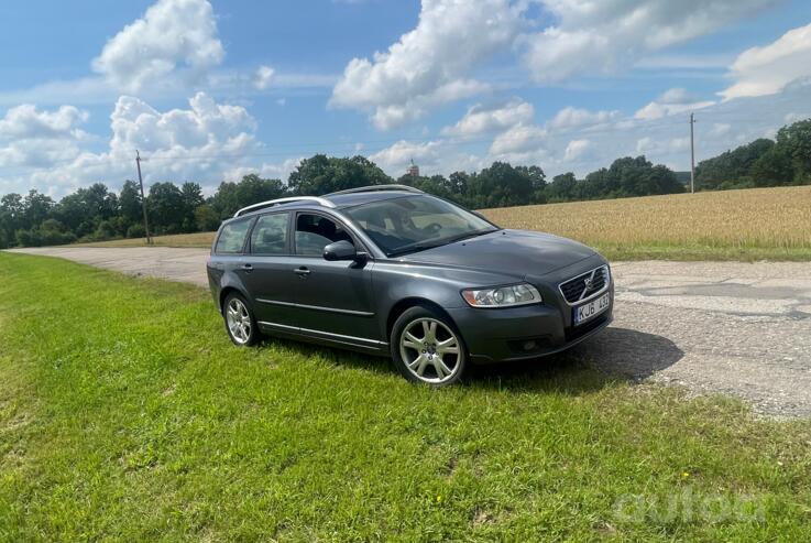 Volvo V50 1 generation [restyling]