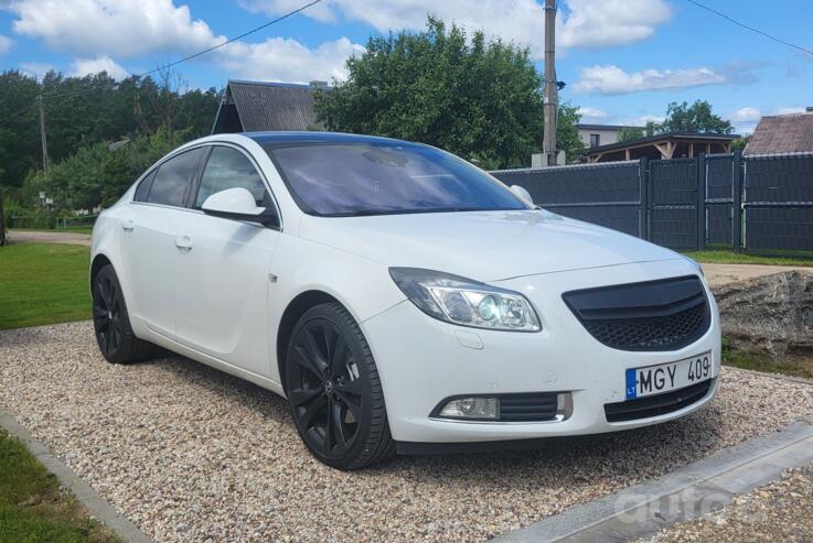 Opel Insignia A Sedan 4-doors
