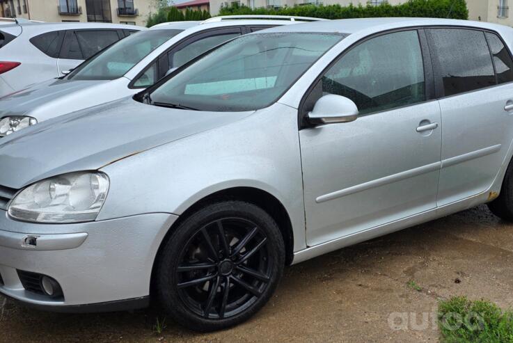 Volkswagen Golf 5 generation Hatchback 5-doors