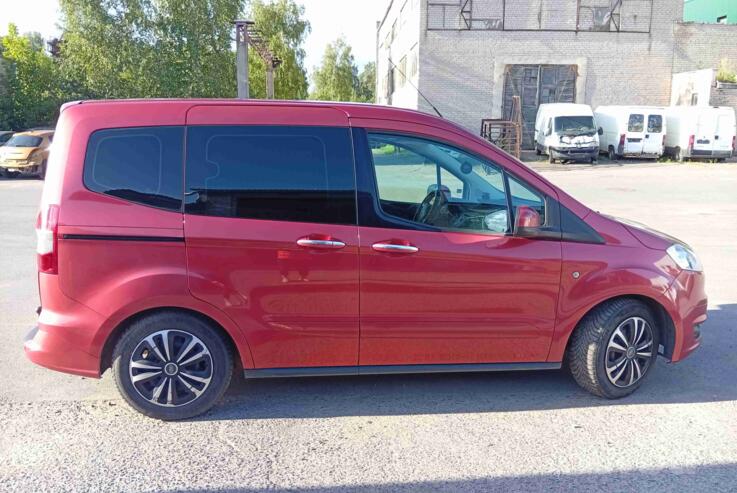 Ford Tourneo Courier