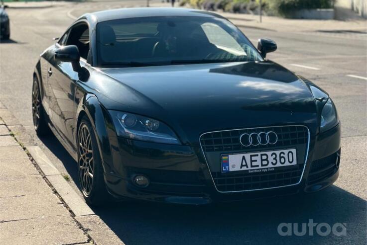 Audi TT 8J Coupe