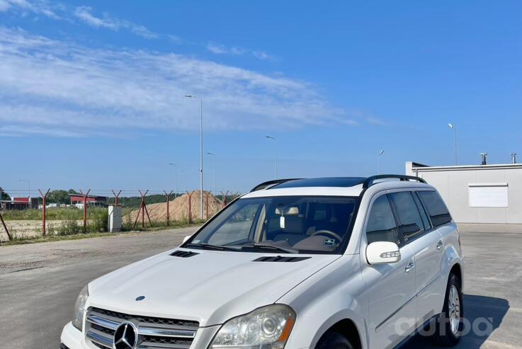 Mercedes-Benz GL-Class X164 SUV