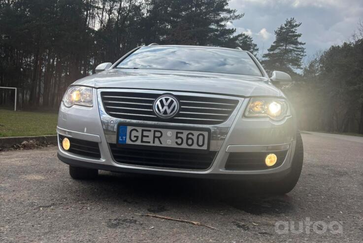 Volkswagen Passat B6 wagon 5-doors