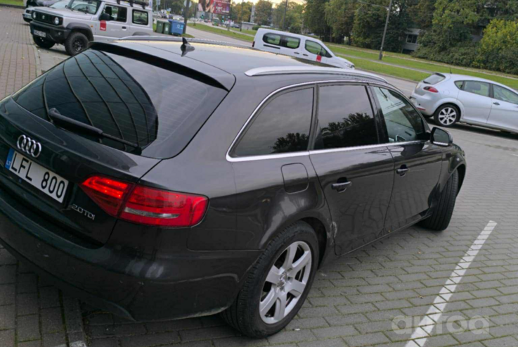 Audi A4 B8/8K wagon 5-doors