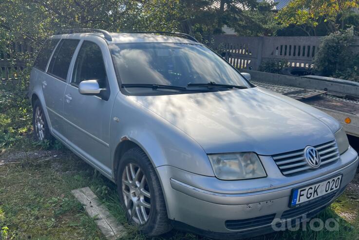 Volkswagen Bora 1 generation Variant wagon