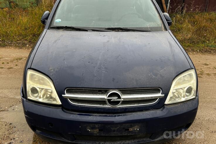 Opel Vectra C Sedan 4-doors