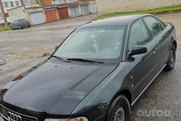 Audi A4 B5 Sedan