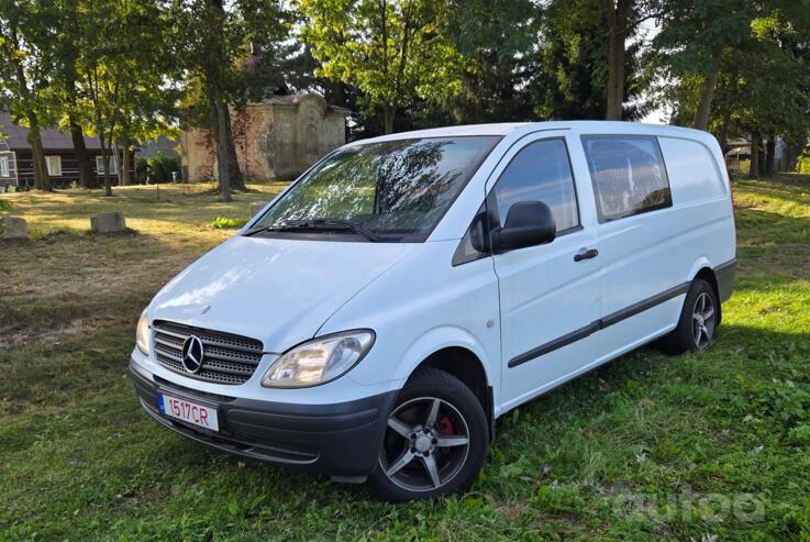 Mercedes-Benz Vito W639 Minivan 4-doors