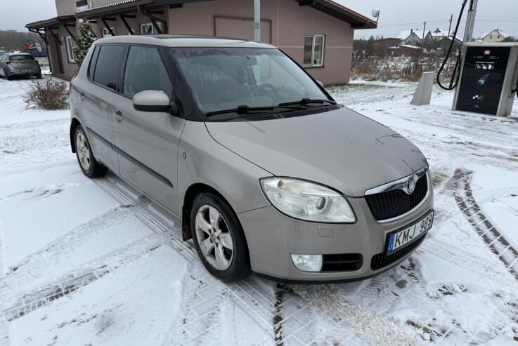 Skoda Fabia 1 generation [restyling]