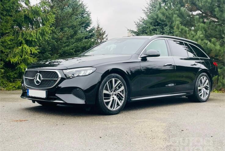 Mercedes-Benz E-Class W214