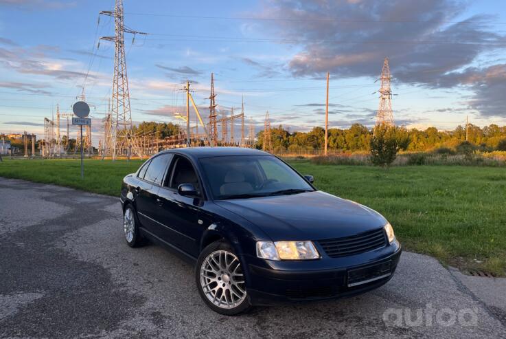 Volkswagen Passat B5 Sedan 4-doors