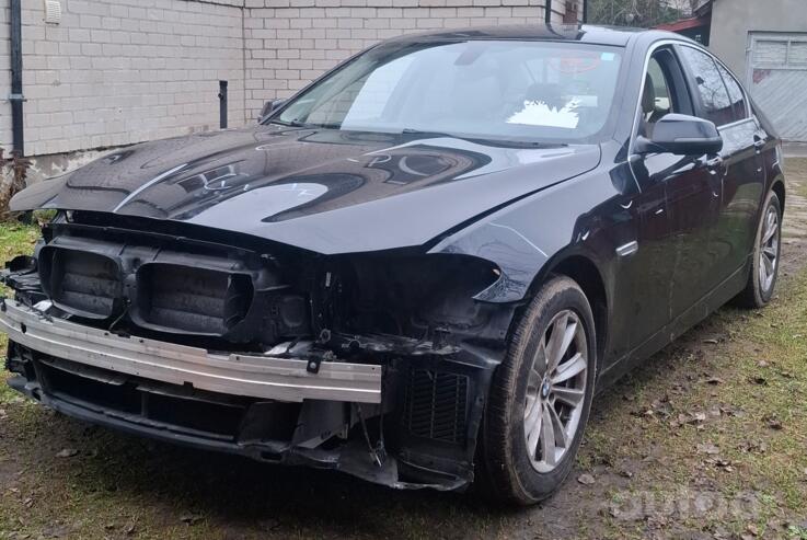 BMW 5 Series F07/F10/F11 [restyling] Sedan