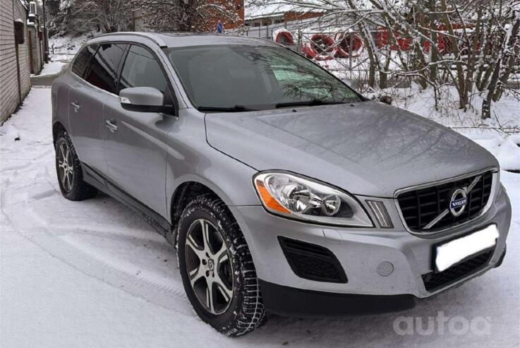 Volvo XC60 1 generation [restyling] Crossover