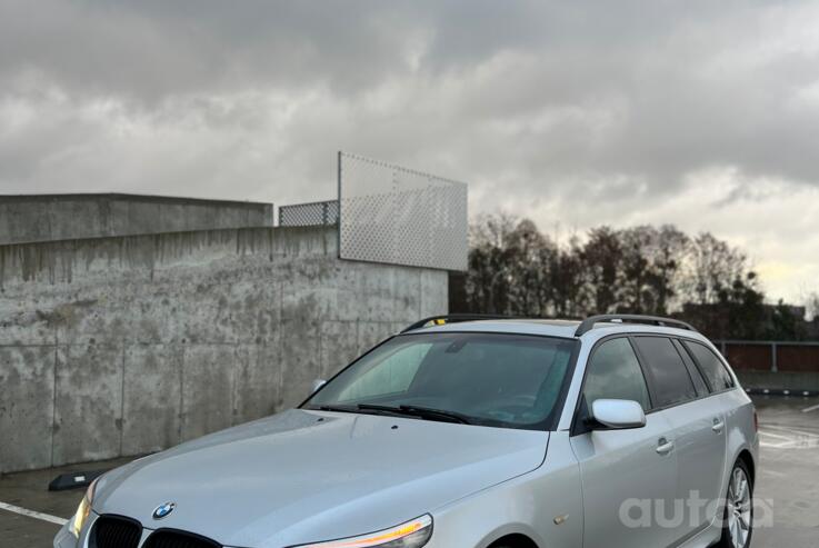 BMW 5 Series E60/E61 Touring wagon